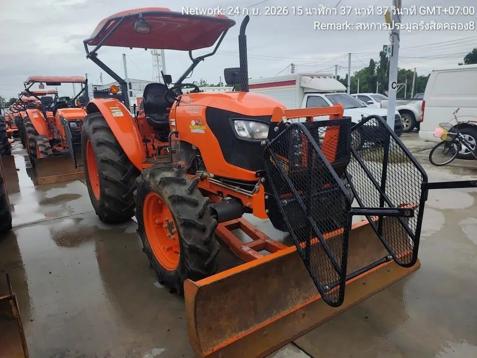 2025 Kubota M6240SUH-B – 4