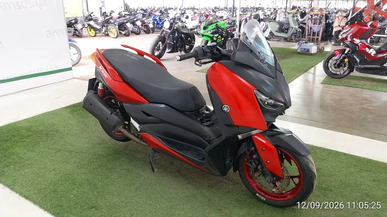2020 Yamaha X-Max – 2