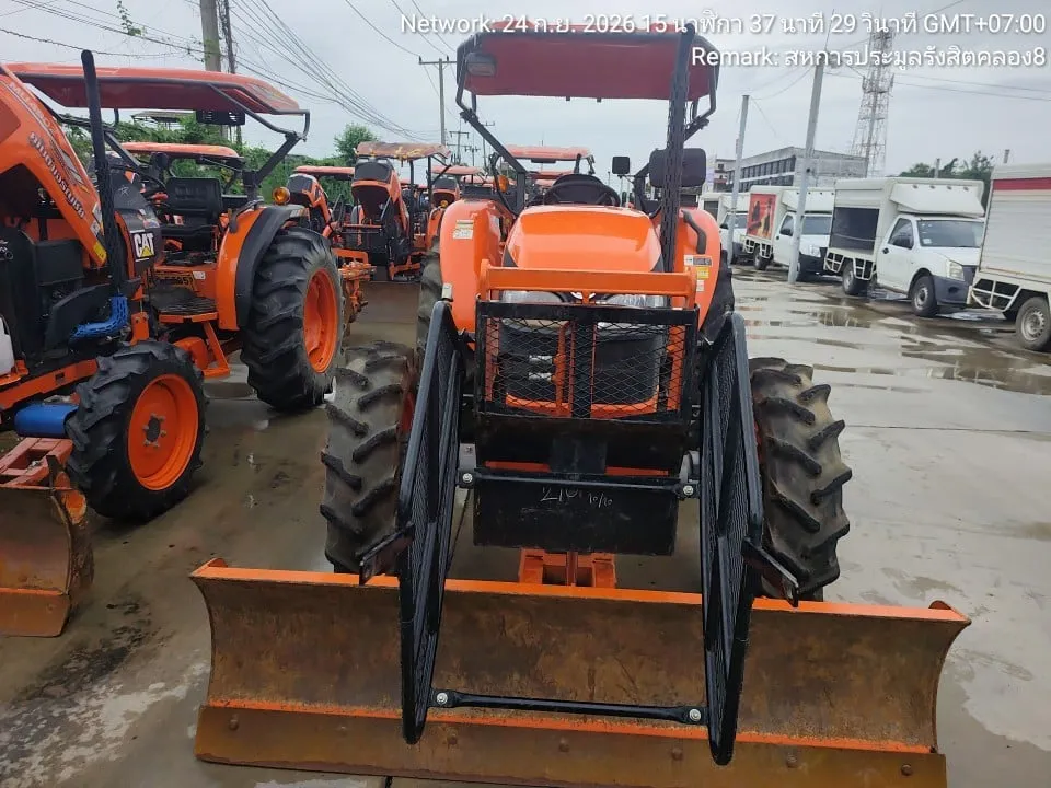 2025 Kubota M6240SUH-B – 2