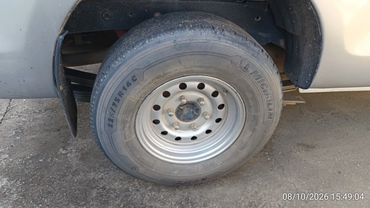 2015 Isuzu D-Max – 12