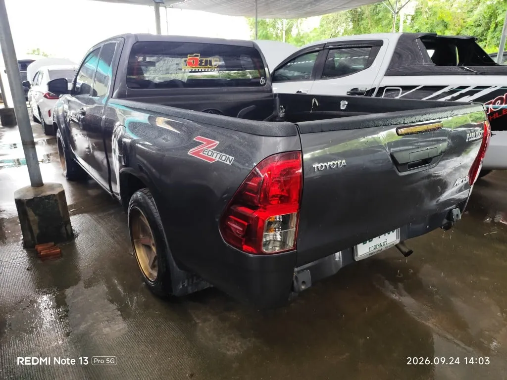2022 Toyota Hilux Revo – 5
