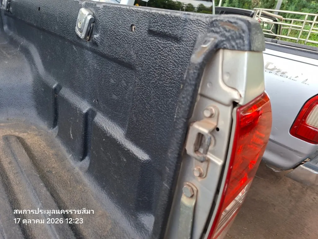 2013 Isuzu D-Max – 8