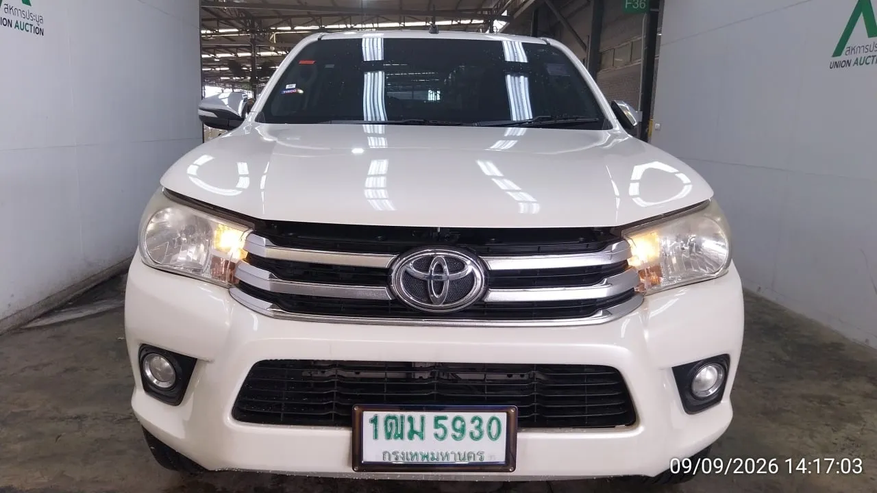 2015 Toyota Hilux Revo – 1