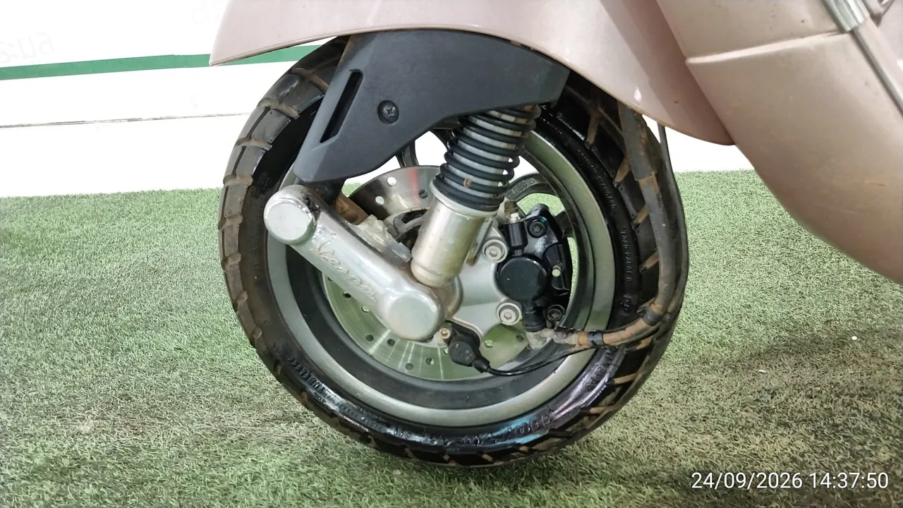 2023 Vespa LX – 9