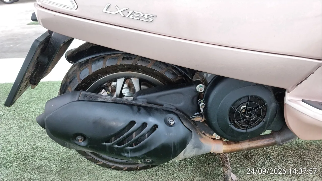 2023 Vespa LX – 11