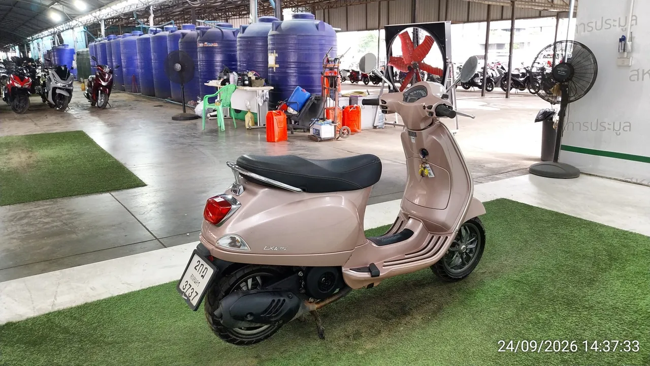 2023 Vespa LX – 4