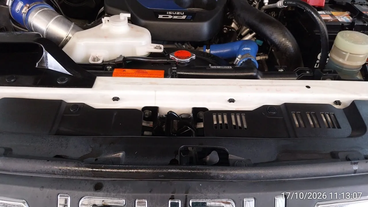 2020 Isuzu D-Max – 5