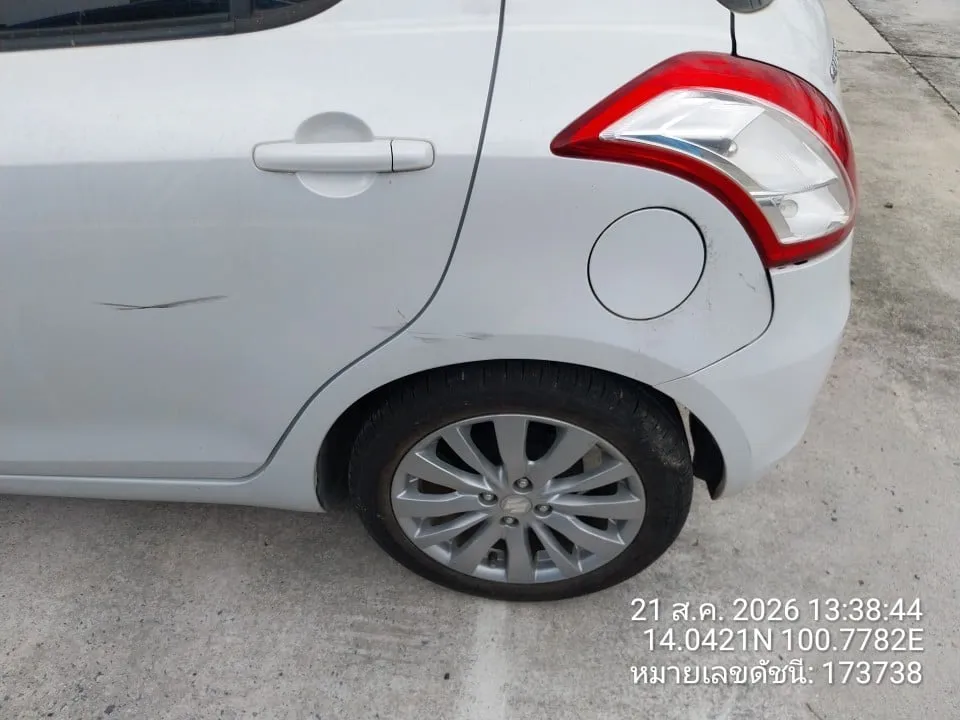 2013 Suzuki Swift – 12