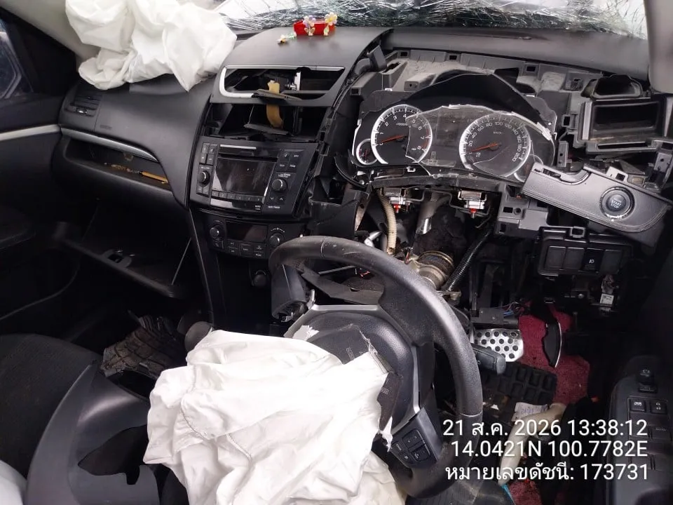2013 Suzuki Swift – 5
