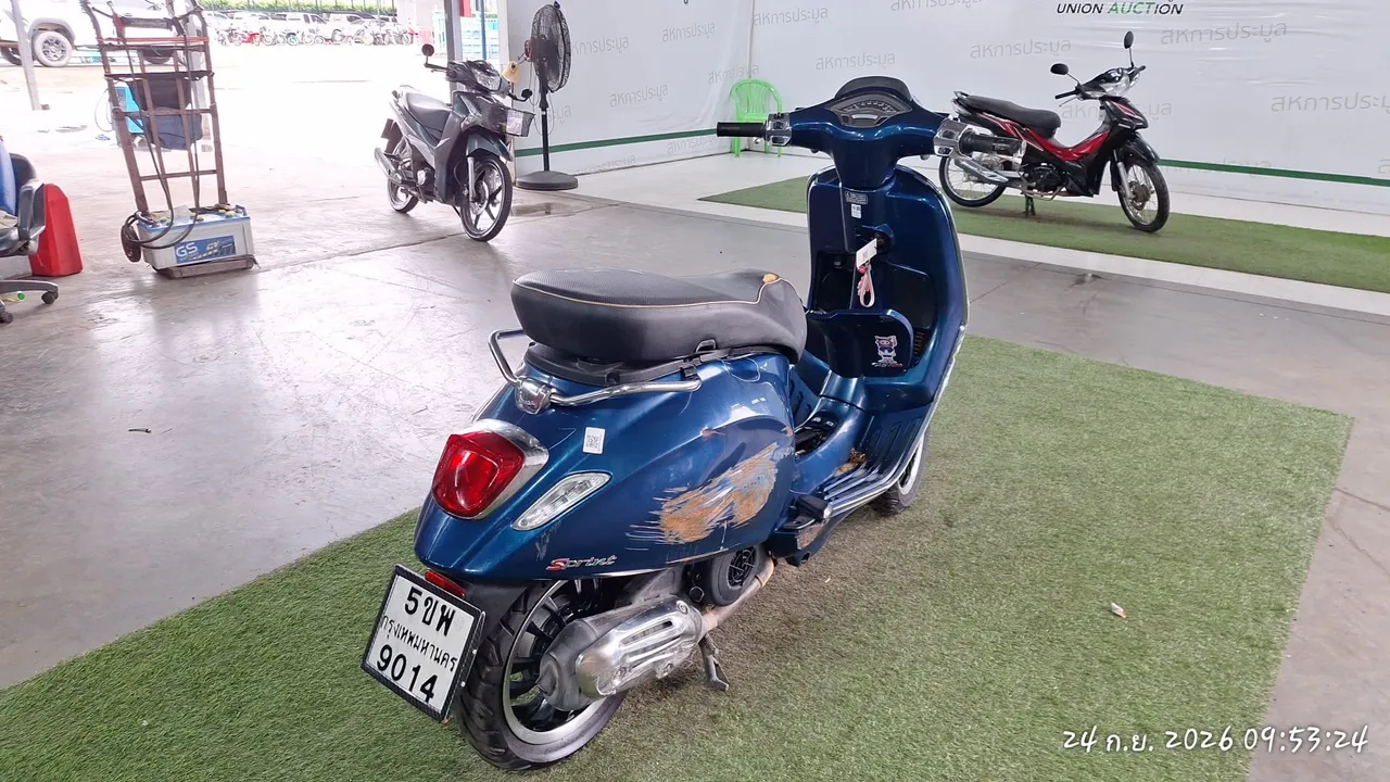 2022 Vespa Sprint 125 – 6