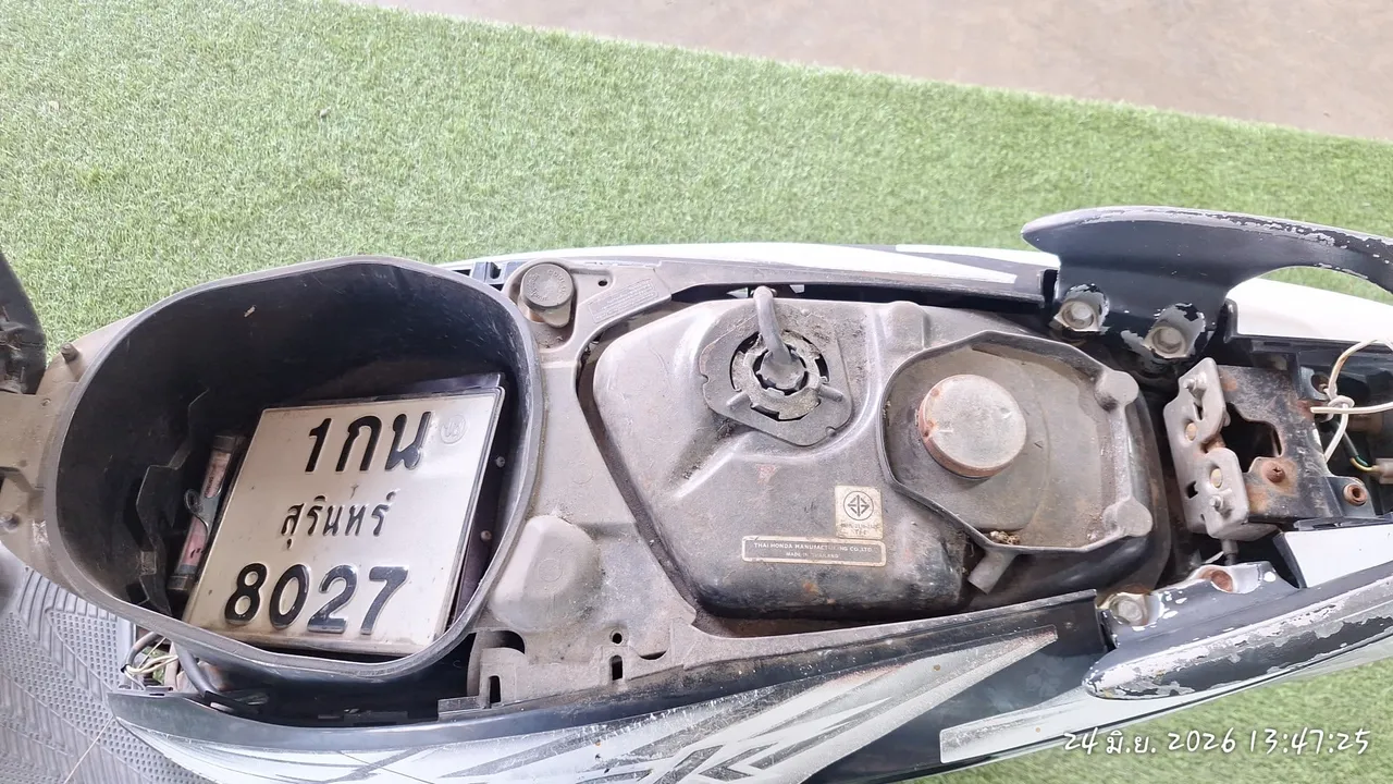 2006 Honda Click – 12