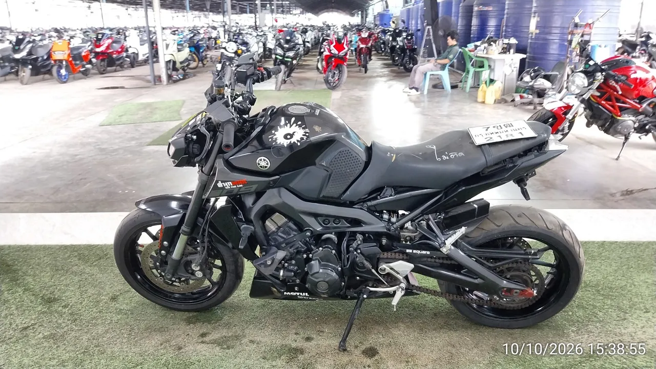 2021 Yamaha MT-09 – 7