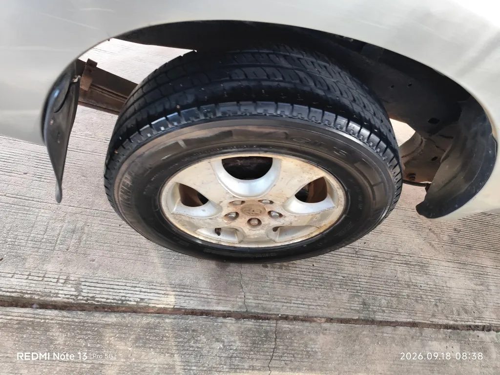 2010 Toyota Hilux Vigo – 9