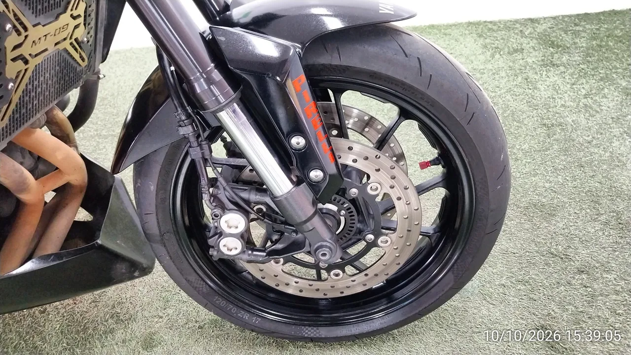 2021 Yamaha MT-09 – 10