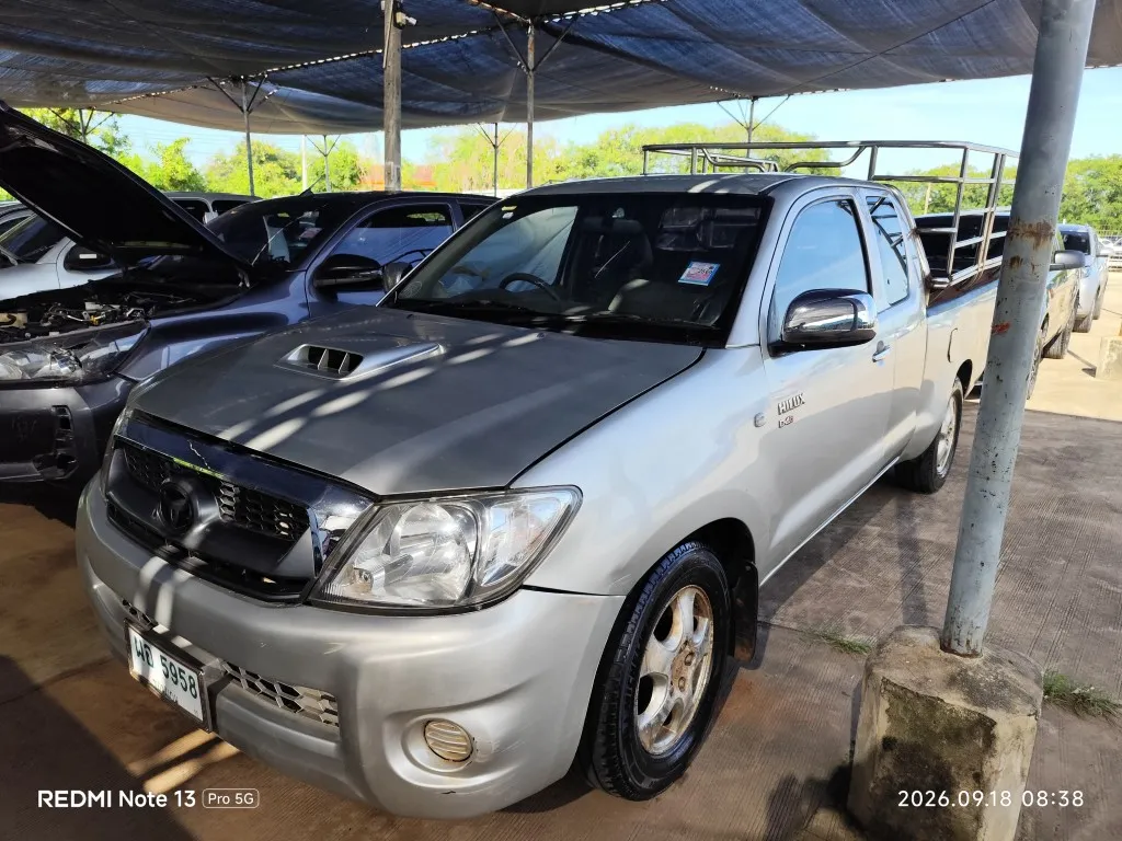 2010 Toyota Hilux Vigo – 6
