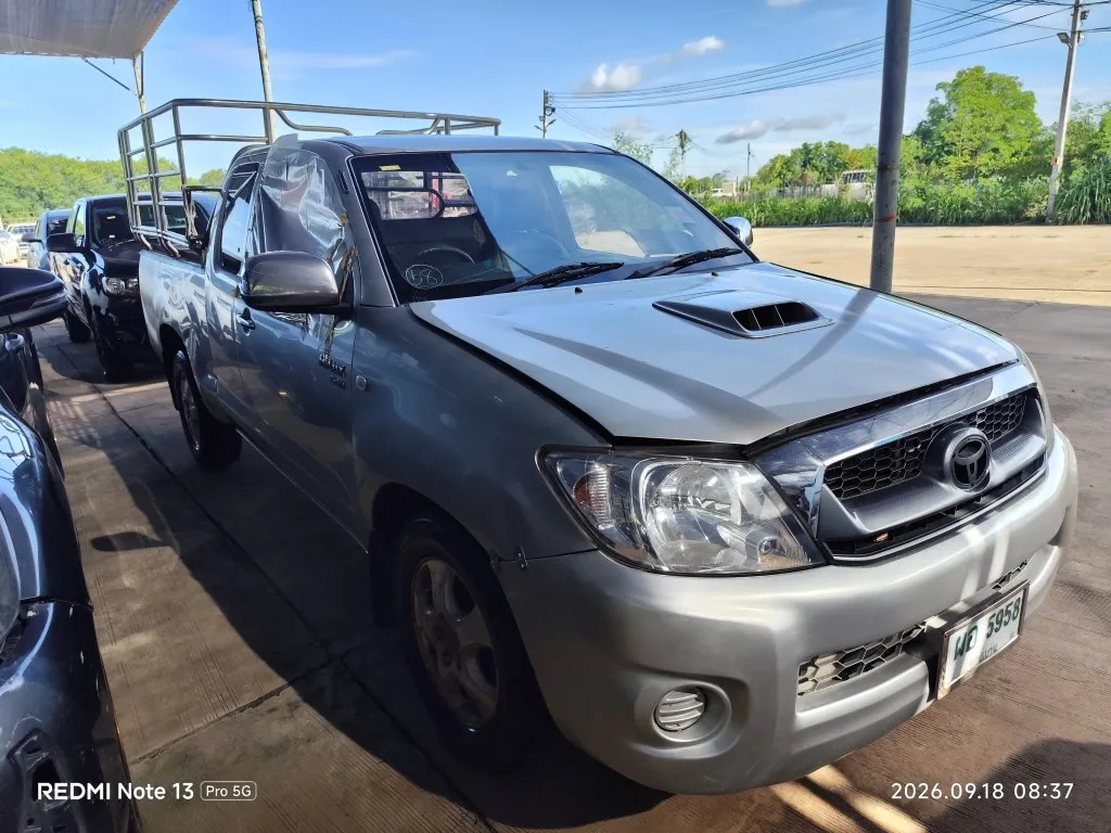 2010 Toyota Hilux Vigo – 2