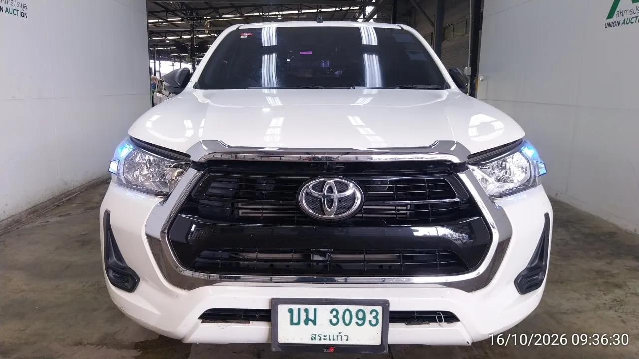 2021 Toyota Hilux Revo – 1