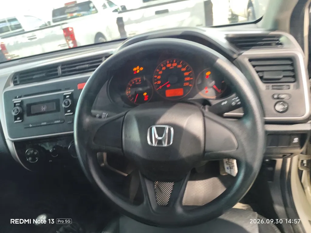 2015 Honda City – 12