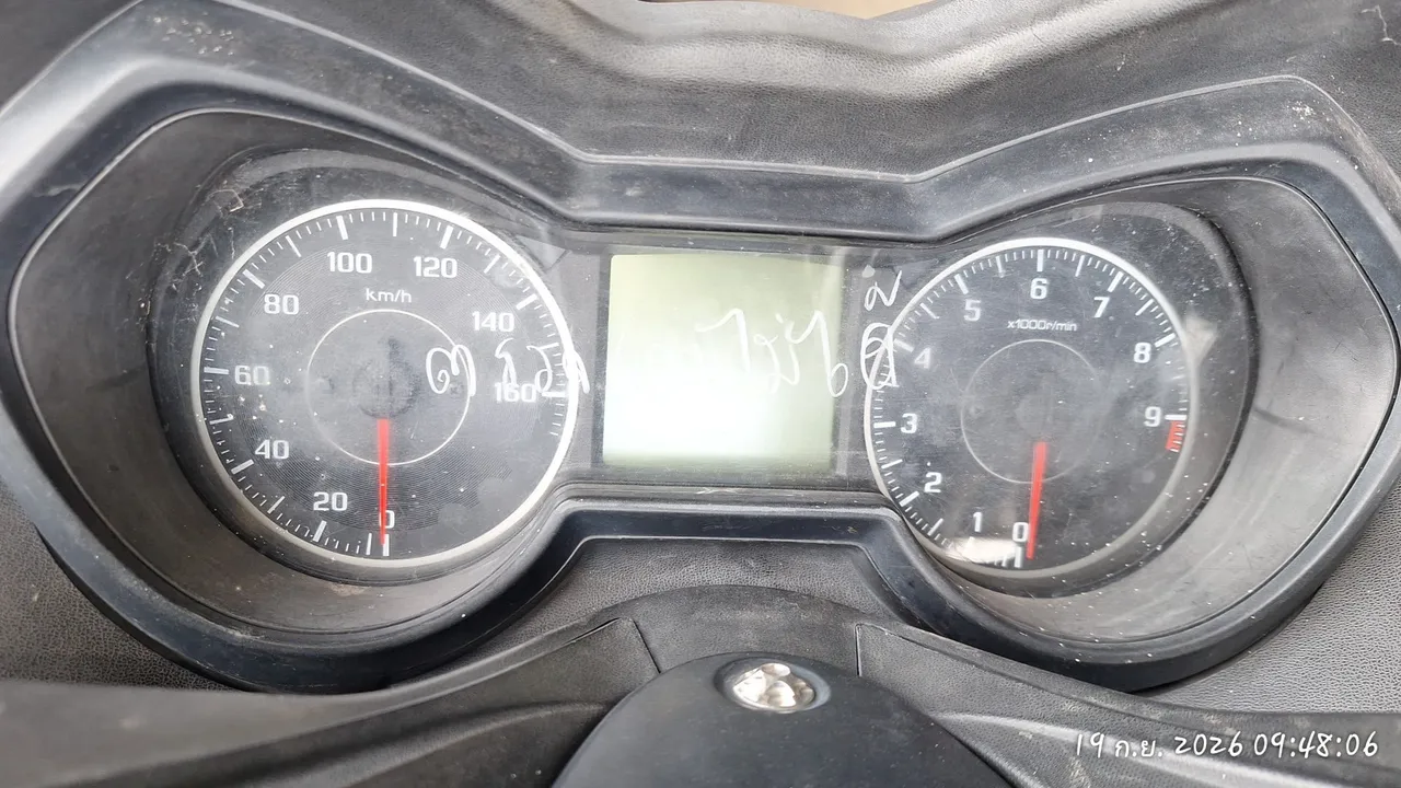 2019 Yamaha X-Max – 9