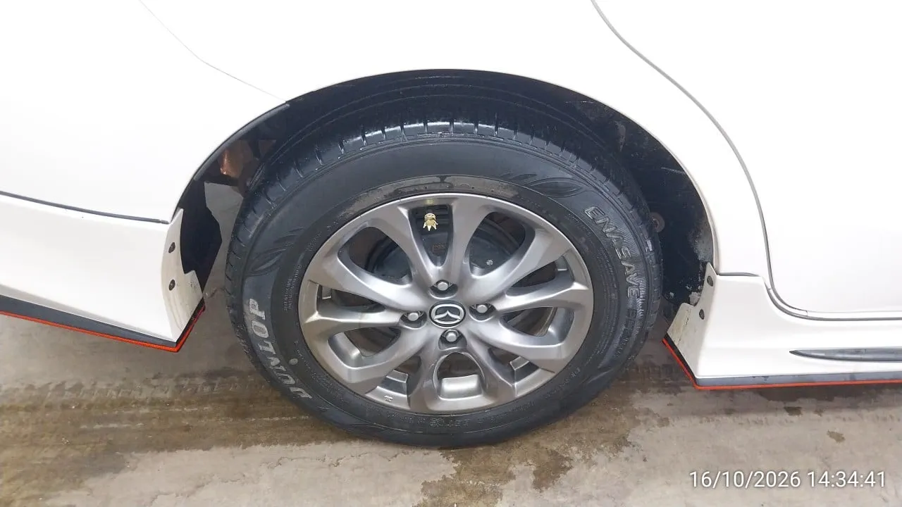 2022 Mazda Mazda2 – 12