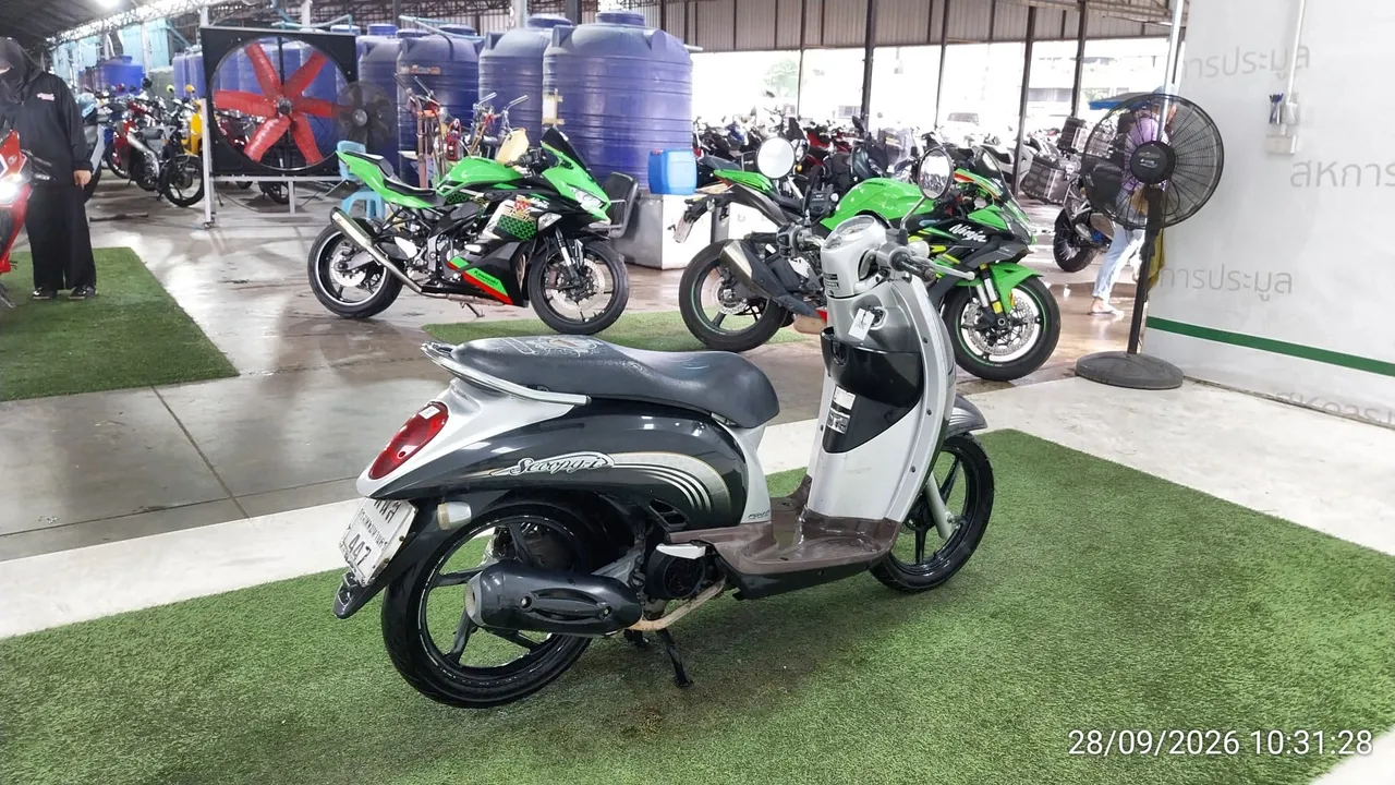 2011 Honda Scoopy – 4