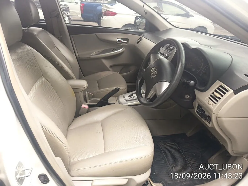 2012 Toyota Corolla Altis – 12