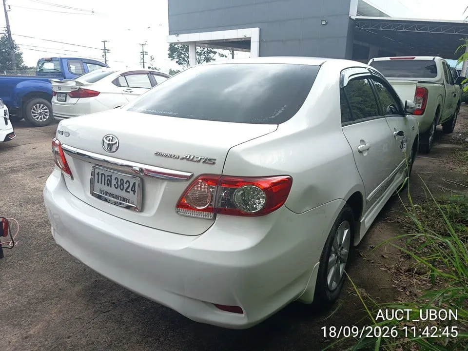 2012 Toyota Corolla Altis – 4