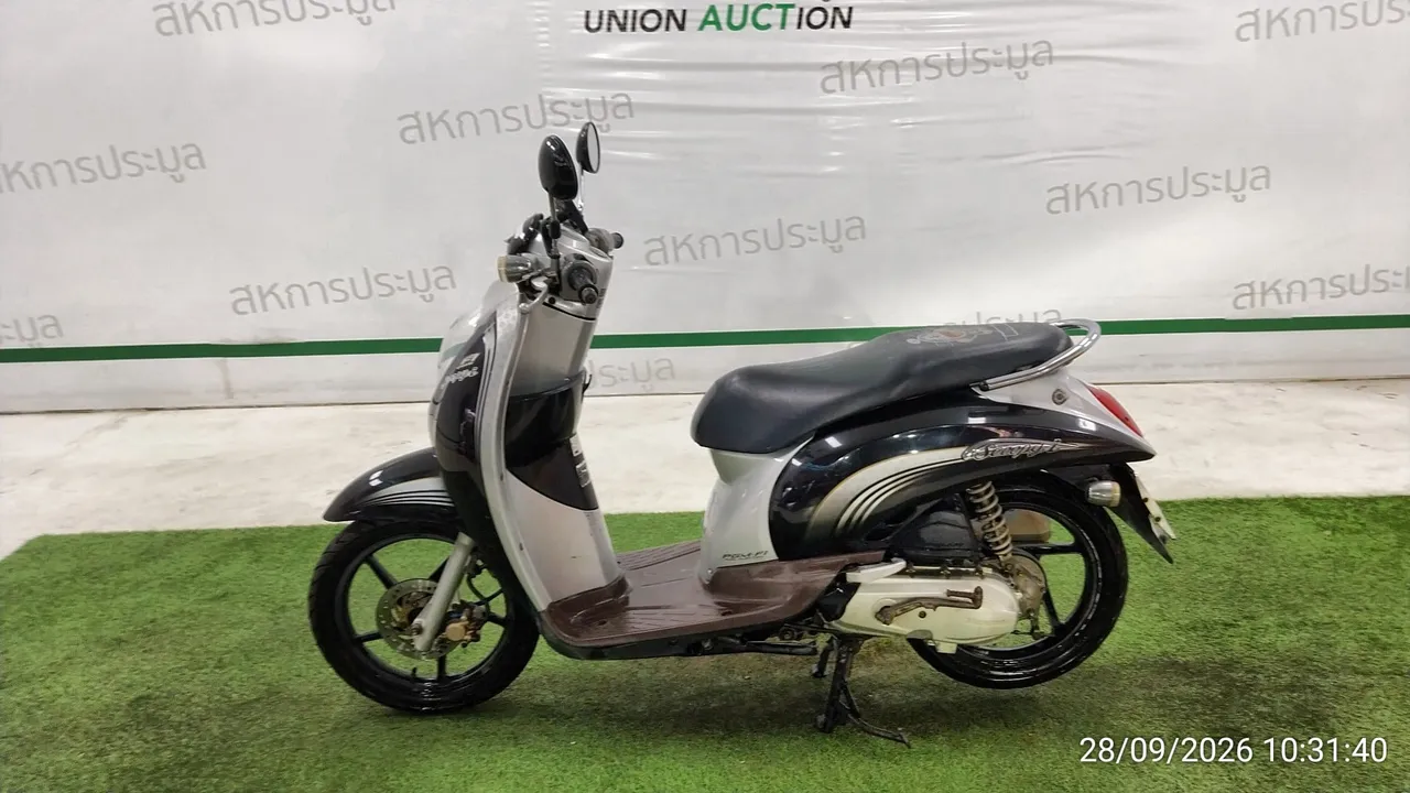 2011 Honda Scoopy – 7