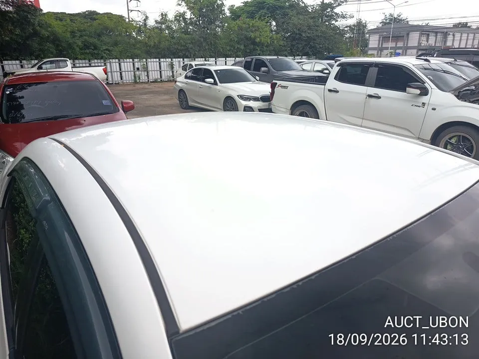 2012 Toyota Corolla Altis – 10
