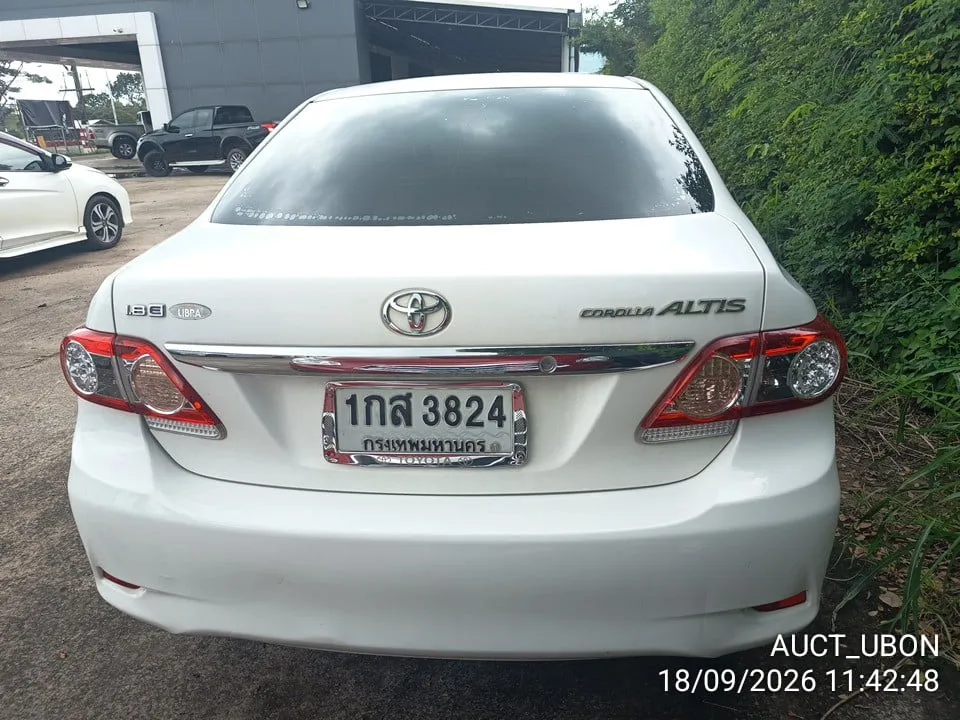 2012 Toyota Corolla Altis – 5