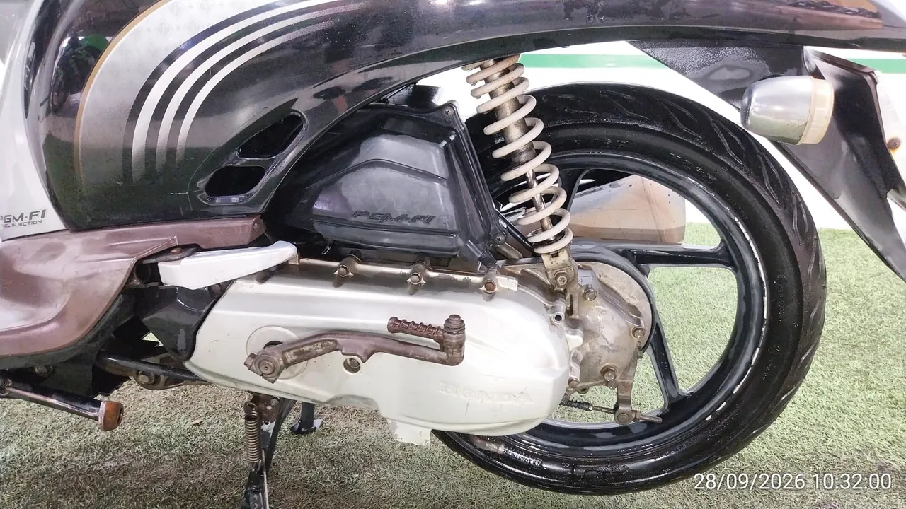 2011 Honda Scoopy – 12