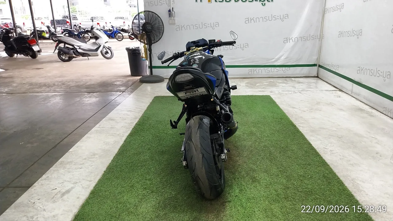 2017 Suzuki GSX-S750 – 5