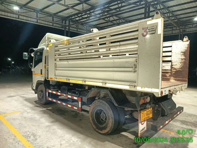 2025 Isuzu FRR – 4