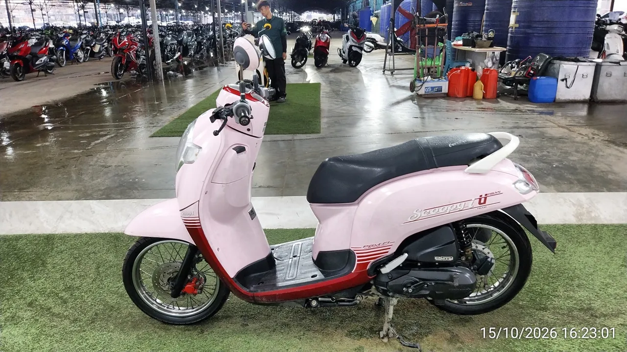 Honda Scoopy – 7