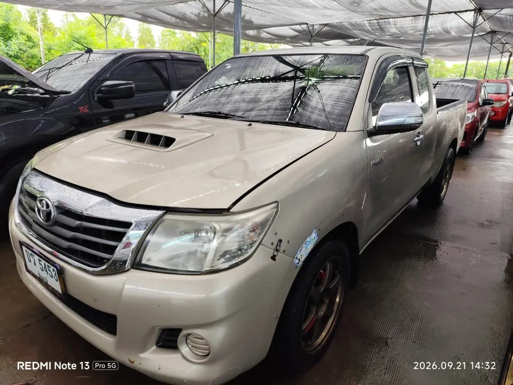 2012 Toyota Hilux Vigo – 6