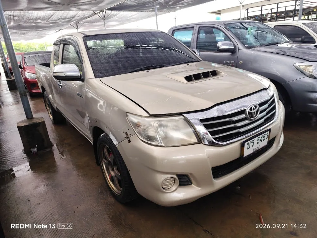 2012 Toyota Hilux Vigo – 2