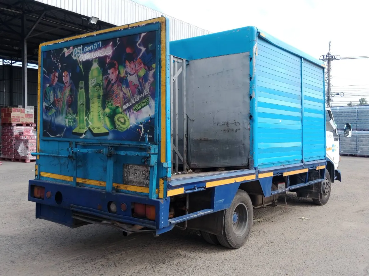 1995 Hino 6 Wheels – 3