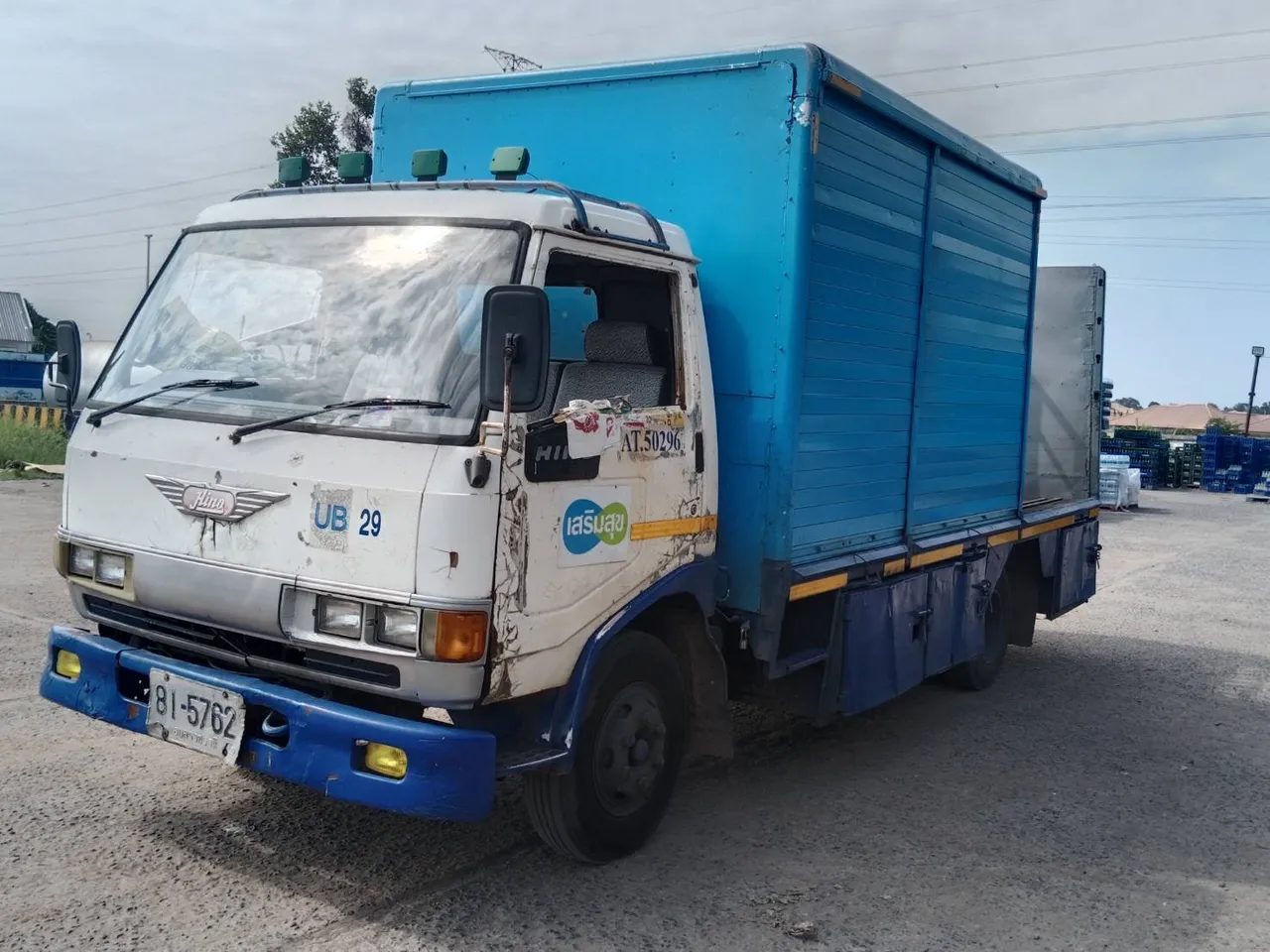 1995 Hino 6 Wheels – 7