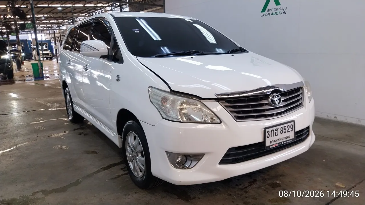 2012 Toyota Innova – 2