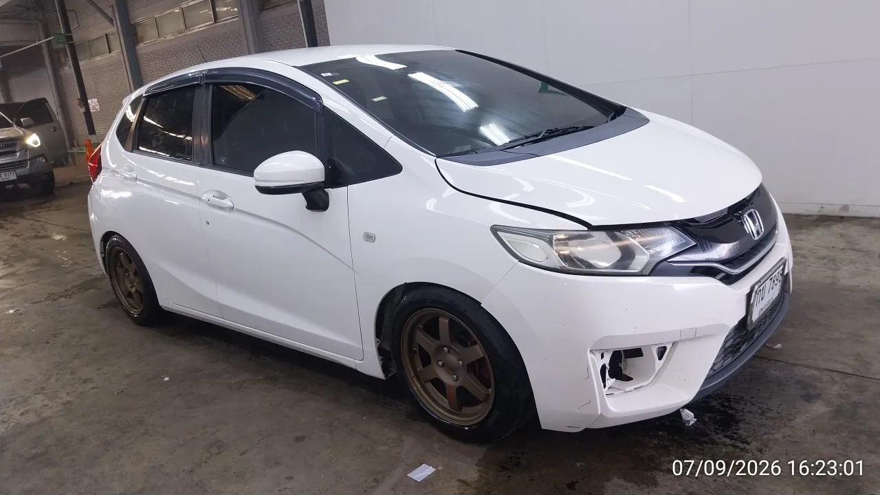 2016 Honda Jazz – 2