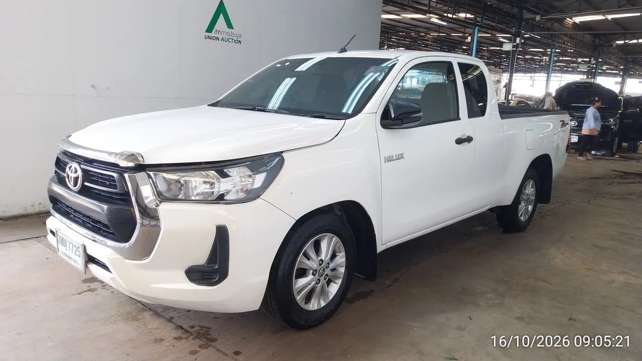 2021 Toyota Hilux Revo – 3