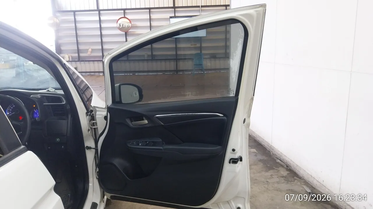 2016 Honda Jazz – 12