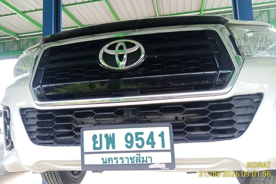 2020 Toyota Hilux Revo – 1