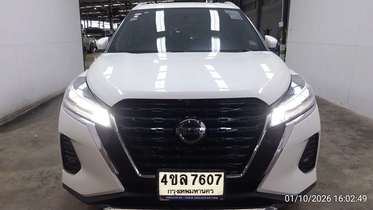 2023 Nissan Kicks – 1