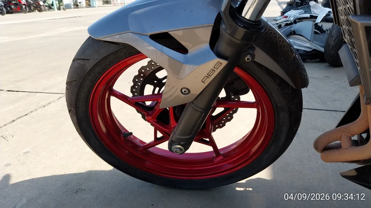 2019 Kawasaki Z400 – 9