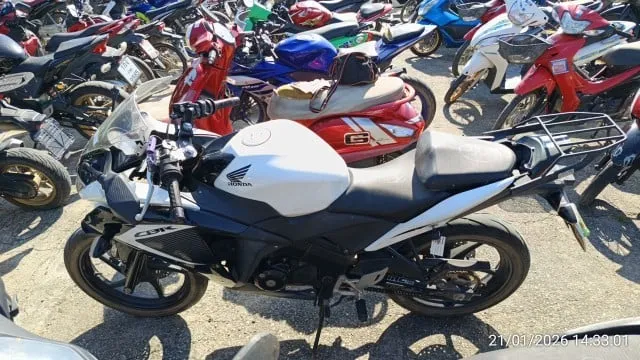 2015 Honda CBR150R – 3