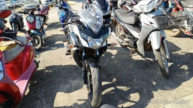 2015 Honda CBR150R – 1