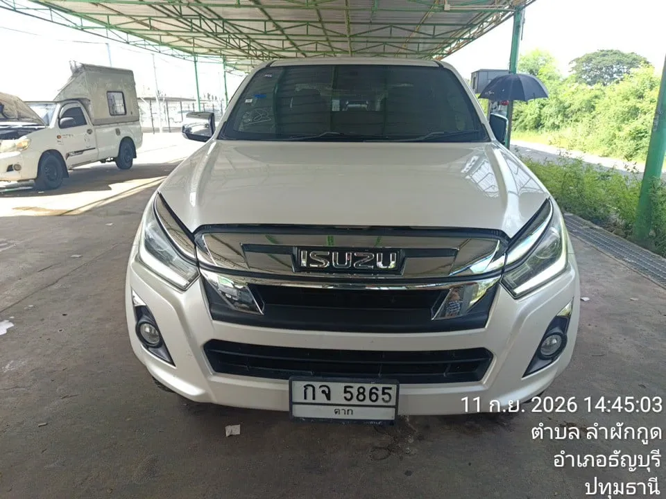 2017 Isuzu D-Max – 1