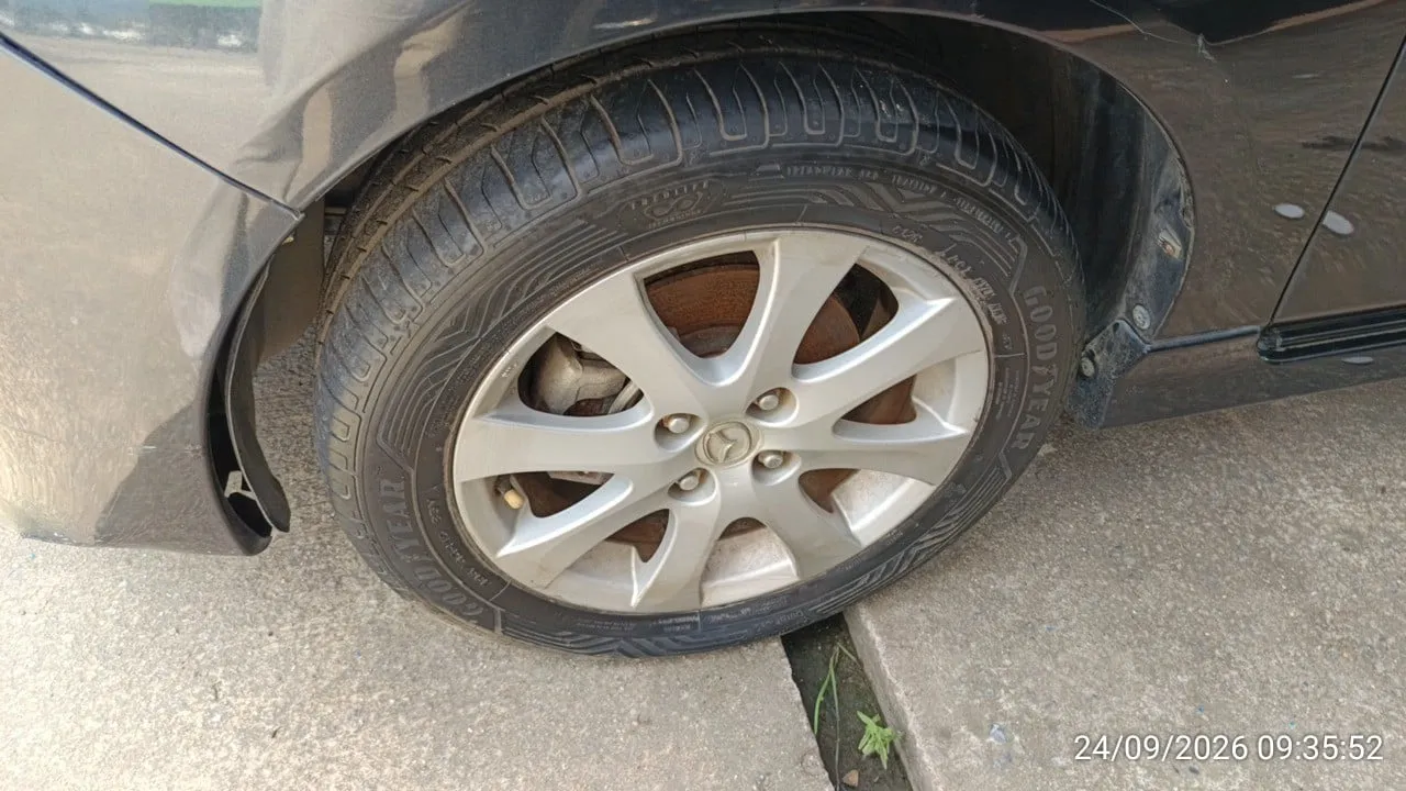 2009 Mazda Mazda2 – 10