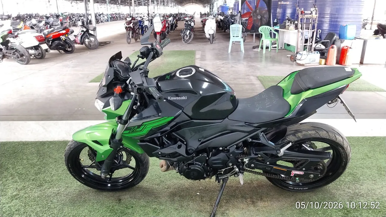 2019 Kawasaki Z400 – 7